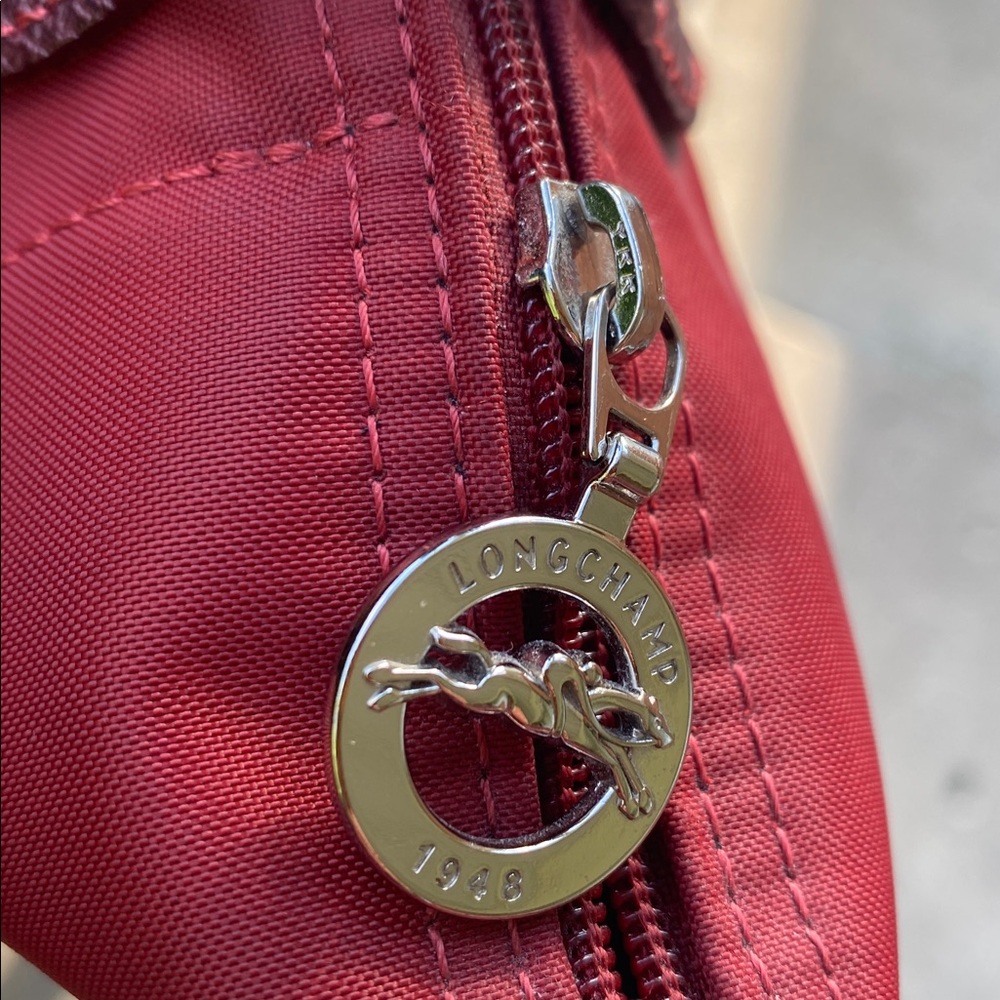 ❤️Authentic Longchamp Tote in Deep Burgundy with Brown Trim❤️ - Picture 15 of 17